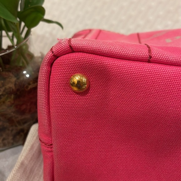 Authentic Prada Canapa Handbag/ sling bag Color Peonia/ Pink - Picture 15 of 15